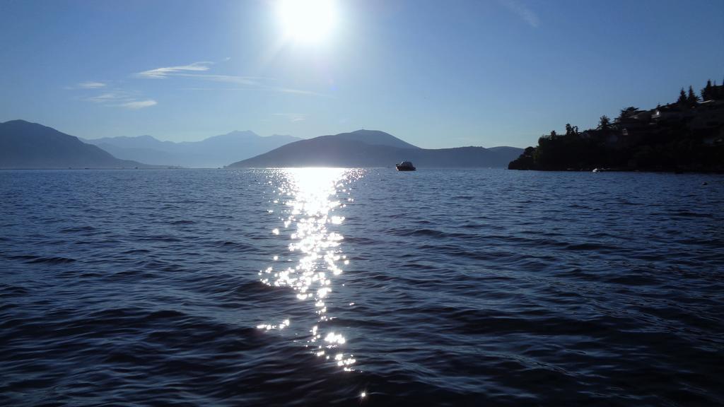 Villa Boka Sunrise Apartments Herceg Novi Exterior photo